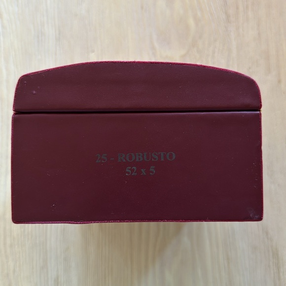 Jose Seijas Vintage Leather Cigar Box - Picture 10 of 11